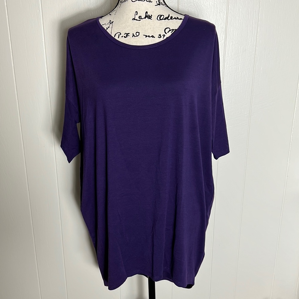 LuLaRoe Irma Top